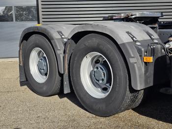 Volvo FH 480 6x4 GLOBE XL / 427 DKM! / NL TRUCK!